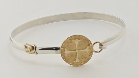 Horseshoe hook bracelet – Butterfly Beach Jewelers